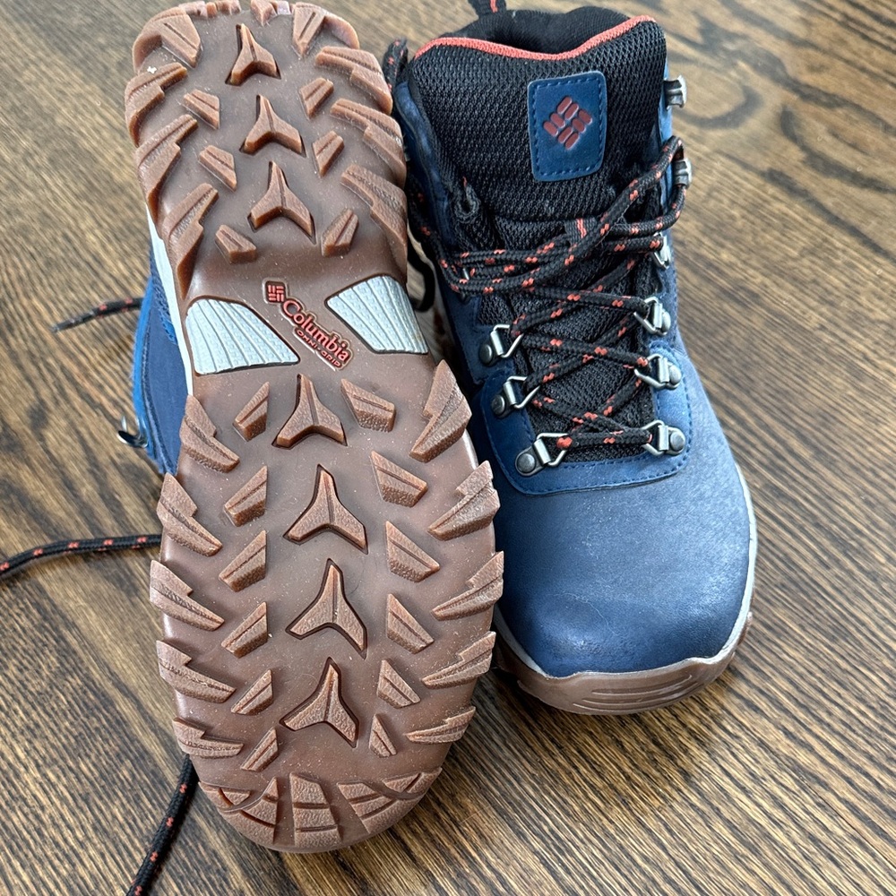 Columbia Blue and Black Outdoor Boots